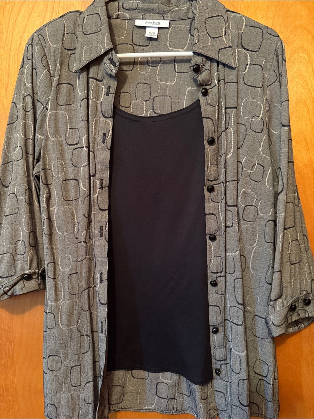 Dress Barn Gray Patterned Button-Front Shirt (Gray) 14/16